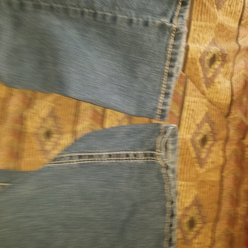 Jeans - Picture 2 of 4